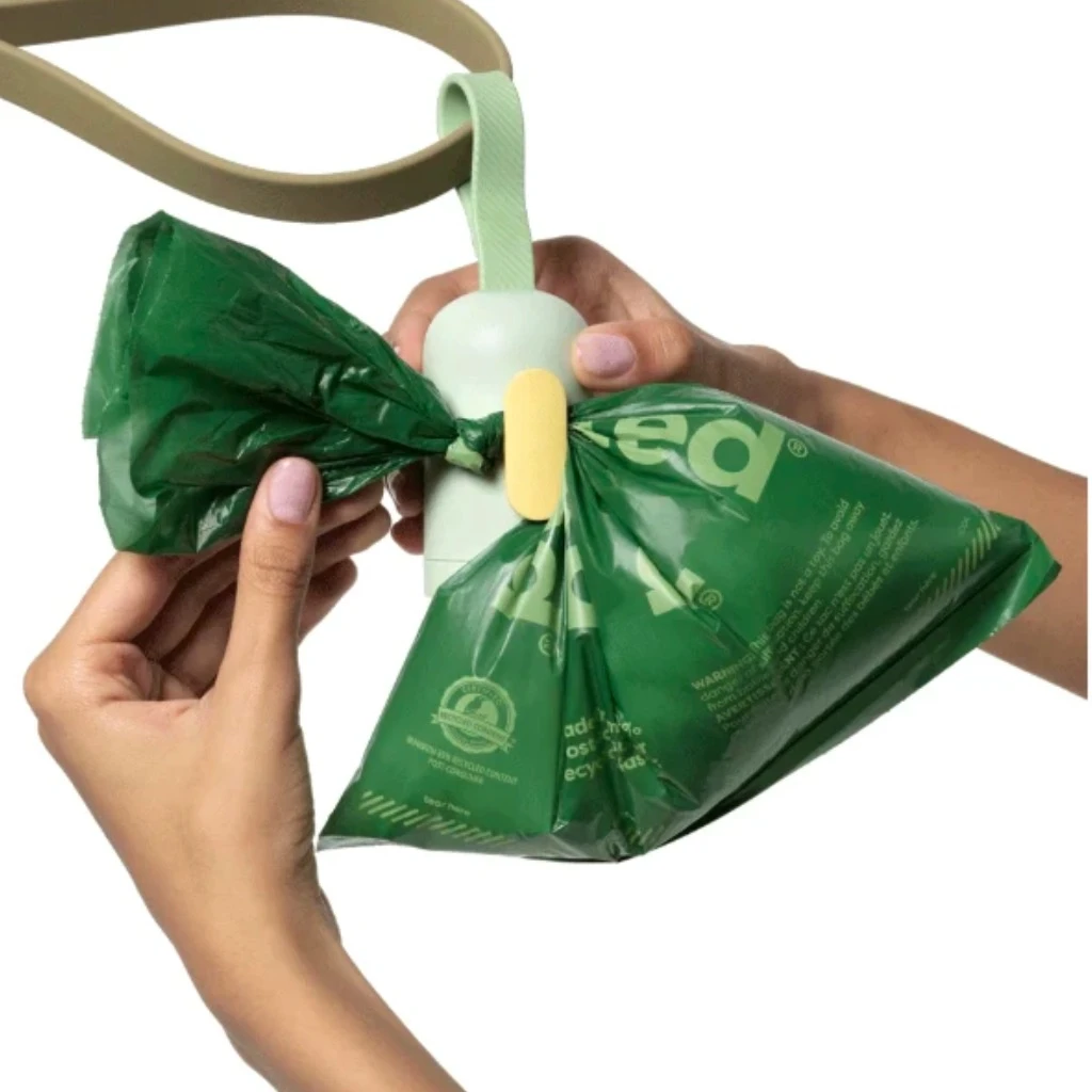 Poop Bag Dispenser with 15 Bags - image 4 of 8