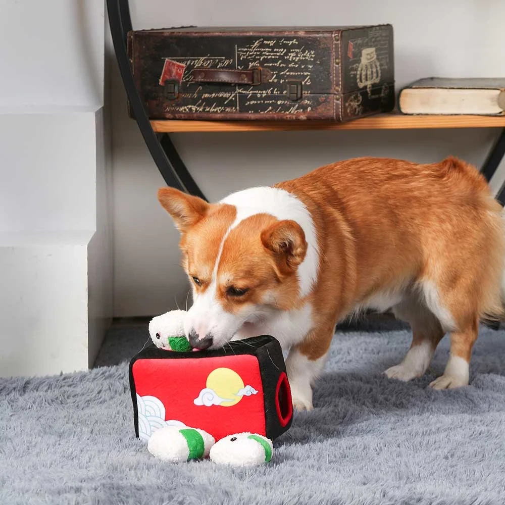 Hilarious themed hide-and-seek game, accompanied by tiny beeping toys - Bento box - image 2 of 2