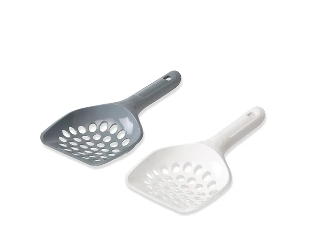 Cat litter scoop - Macro - image 1 of 1
